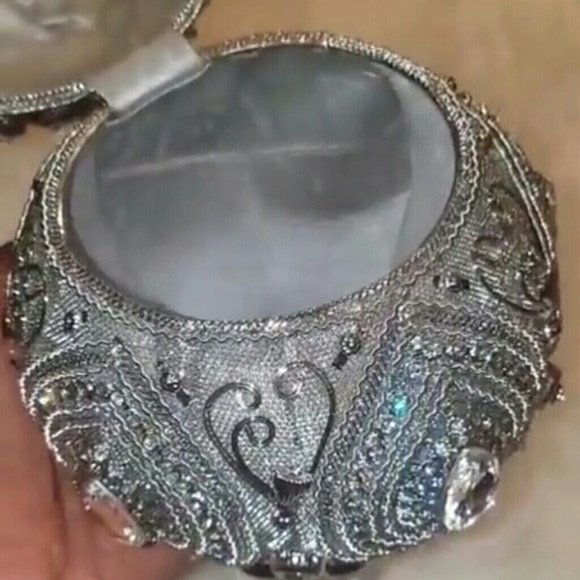 New Crystal Handbag (DELETING LAST CHANCE) - Picture 5 of 8